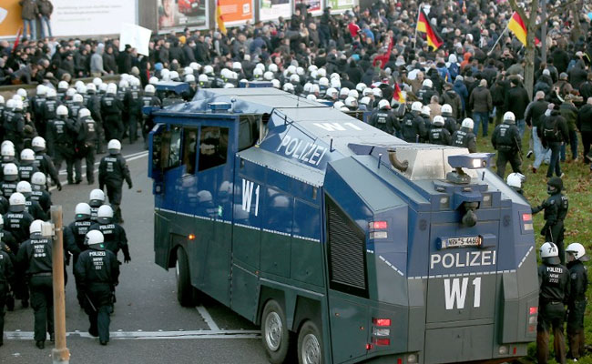 जर्मनी के कोलोन में पाकिस्तानी और सीरियाई नागरिक बने लोगों का निशाना