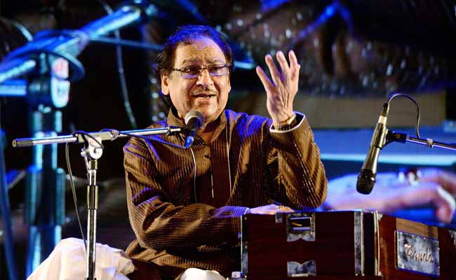 Pakistan Singer Ghulam Ali Performs In Kerala Amid Shiv Sena Protests