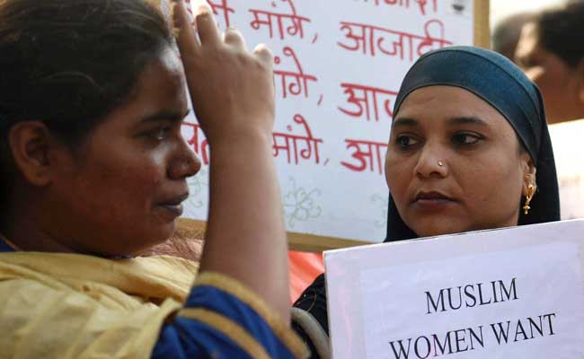 Court Seeks Maharashtra Government's View On Women's Entry In Haji Ali