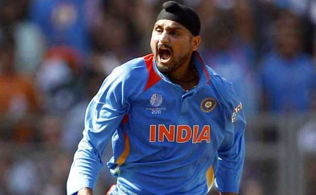 विराट कोहली की आक्रामकता टीम इंडिया को नई ऊंचाइयों पर पहुंचाएगी : हरभजन