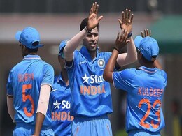 शुरुआती नर्वसनेस से उबरे, टी20 की तरह वनडे करियर का भी हार्दिक पांड्या ने किया शानदार आगाज शुरुआती नर्वसनेस से उबरे, टी20 की तरह वनडे करियर का भी हार्दिक पांड्या ने किया शानदार आगाज