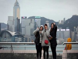 हांगकांग : 60 सालों में सबसे भीषण ठंड, शहर की पर्वतचोटियां बर्फ से सफेद हुईं हांगकांग : 60 सालों में सबसे भीषण ठंड, शहर की पर्वतचोटियां बर्फ से सफेद हुईं