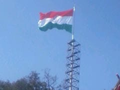 Manohar Parrikar Hoists Country's Largest, Tallest Tricolour In Ranchi