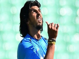 IPL 2017: नीलामी में बिना बिके रह गए तेज गेंदबाज ईशांत शर्मा के लिए खुशखबरी, किंग्स इलेवन पंजाब ने चुना IPL 2017: नीलामी में बिना बिके रह गए तेज गेंदबाज ईशांत शर्मा के लिए खुशखबरी, किंग्स इलेवन पंजाब ने चुना