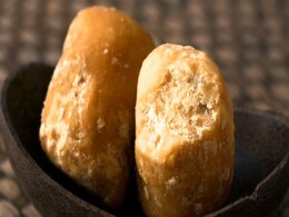 15 Jaggery(Gur) Benefits: Ever Wondered Why Our Elders End a Meal with Gur? 15 Jaggery(Gur) Benefits: Ever Wondered Why Our Elders End a Meal with Gur?