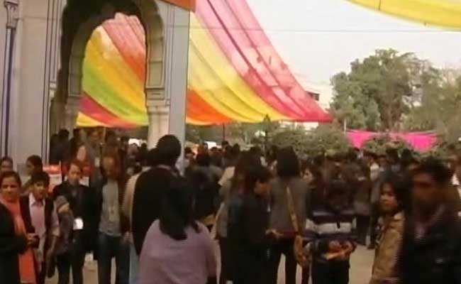 सुरक्षा इंतजामात पर शक की सुई के साथ शुरू हो गया जयपुर लिटरेचर फेस्टिवल