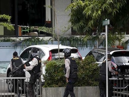 Timeline: Explosions, Gunfight Rock Central Jakarta Timeline: Explosions, Gunfight Rock Central Jakarta