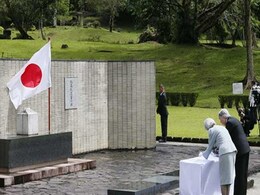 Japan Emperor Akihito Honors Japanese War Dead In Philippines Japan Emperor Akihito Honors Japanese War Dead In Philippines