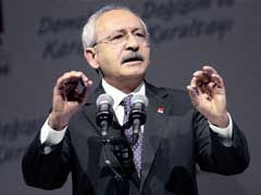 Turkey's Opposition Leader Reelected Despite Poll Defeat