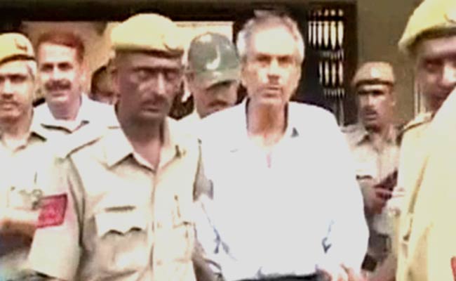 नक्सली विचारक कोबाड गांधी आतंकवाद के आरोपों से बरी