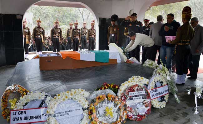 Congress President Sonia Gandhi Condoles General Krishna Rao's Death