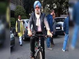 सांसद और वरिष्ठ वकील तुलसी अब साइकिल से जाएंगे सुप्रीम कोर्ट, 'ऑड-ईवन' का किया समर्थन सांसद और वरिष्ठ वकील तुलसी अब साइकिल से जाएंगे सुप्रीम कोर्ट, 'ऑड-ईवन' का किया समर्थन