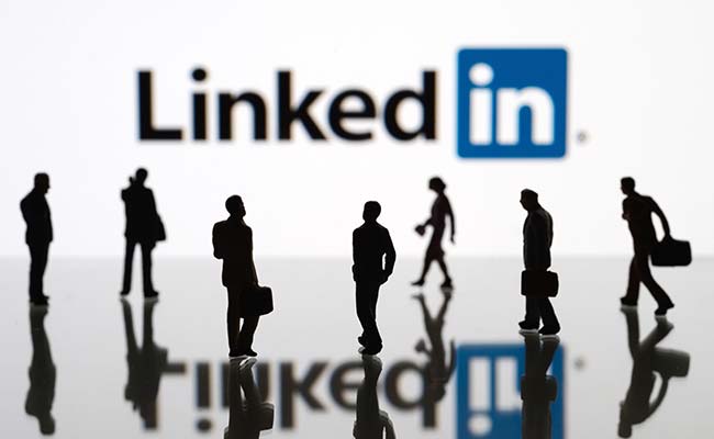 LinkedIn Wants To Help You Look For A Job Behind Your Boss's Back