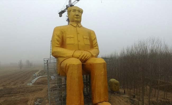 China Just Destroyed This 120-Foot-Tall Gold Statue Of Chairman Mao