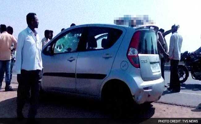 Car Hits Senior, Travels 15 Km With Him On Roof
