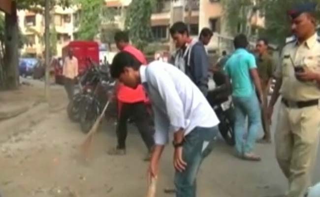 For Molesting Woman, Men Told To Sweep Streets For 6 Months