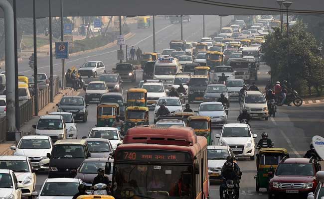 Clear Saturday Morning In Delhi