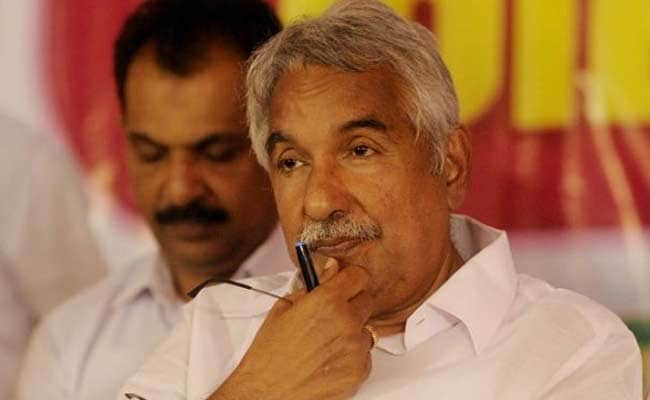 Oommen Chandy Launches Air Ambulance