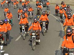 4 Wheels Good, 2 Wheels Better For Pakistan's Female Motorists