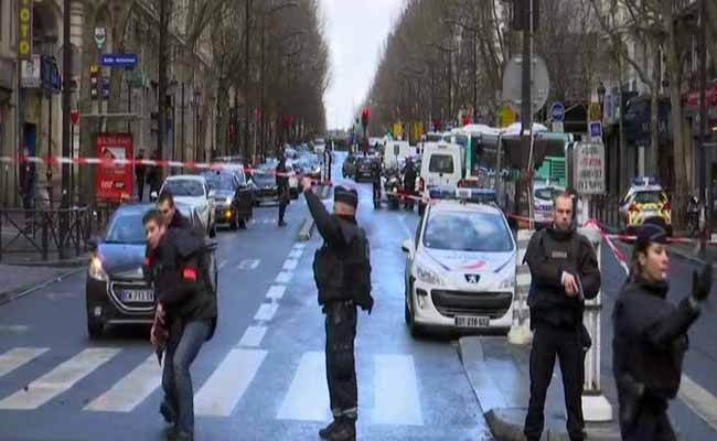 Indian Diamond Traders Robbed Of $370,000 Worth Of Gems At Paris Metro Station