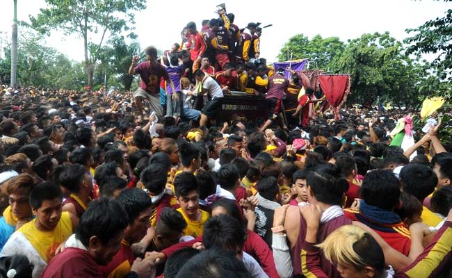 2 Dead, Hundreds Hurt In Philippines Relgious Festival