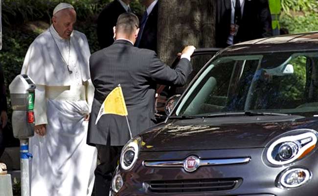 Fiat Used By Pope During Us Visit Sold At Auction For $82,000
