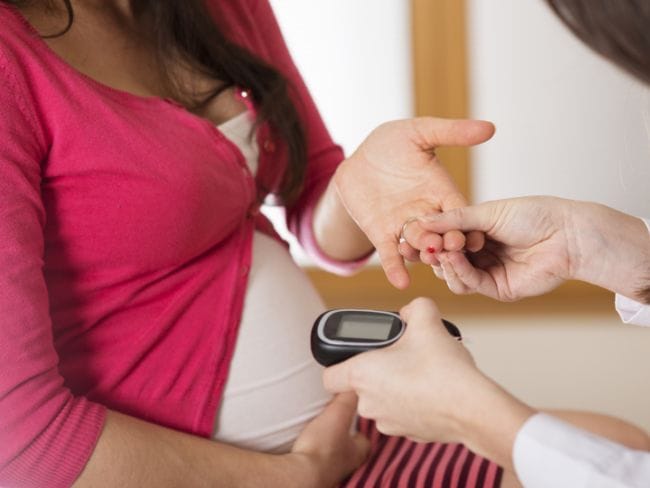 गर्भवती महिलाओं में आलू का ज़्यादा इस्तेमाल बढ़ा सकता है डायबिटीज़ का ख़तरा