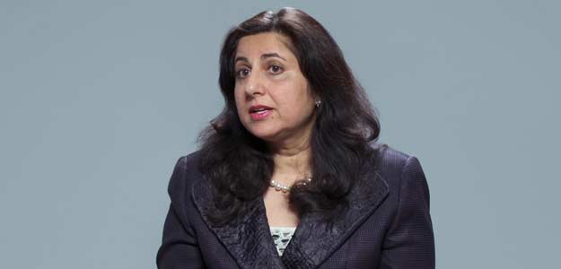 इन्‍फोसिस ने केंद्रीय मंत्री की पत्‍नी पुनीता सिन्‍हा को बनाया डायरेक्‍टर, ट्व‍िटर पर बहस छिड़ी