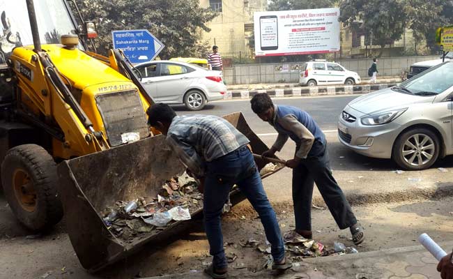 दिल्ली में पीडब्ल्यूडी और जल बोर्ड ने उठा लिया लगभग 80 फीसदी कचरा