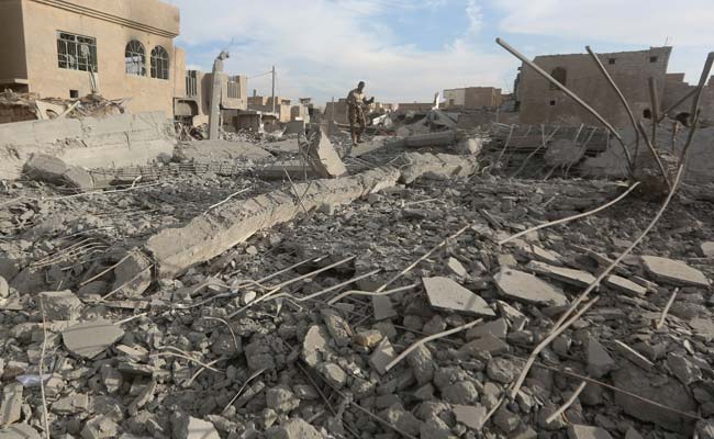 Bombs Hamper Troops 2 Weeks After Victory Declared In Iraq's Ramadi