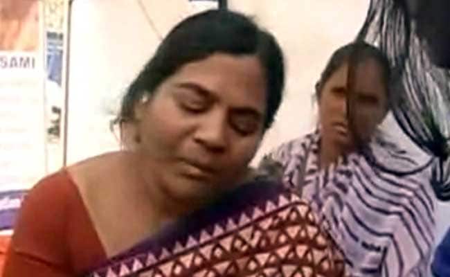 Rohith Vemula's Mother Refuses To Meet University Vice Chancellor At Home