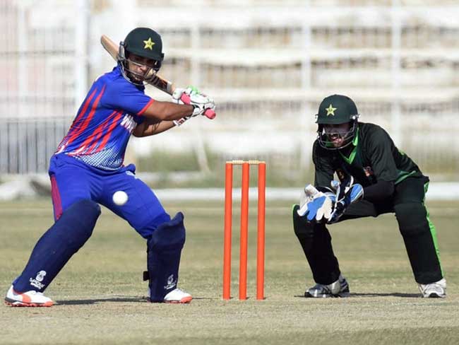 सलमान बट्ट और मोहम्मद आसिफ़ की पाकिस्तान घरेलू क्रिकेट में दमदार वापसी