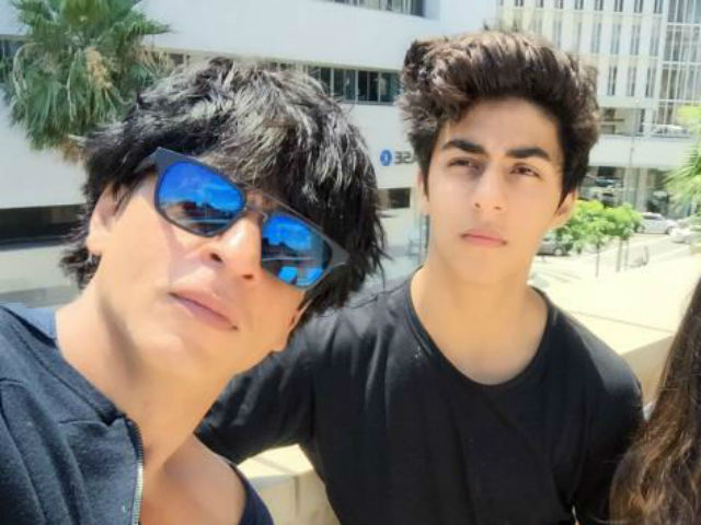 Remember When Shah Rukh Khan's Teenage Son Aryan Was a Little Boy?