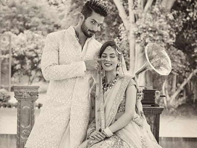 A Sneak Peek Into Shahid, Mira's New Year Celebrations