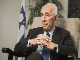 Israel's Shimon Peres Hospitalised For 'Irregular Heartbeat': Office Israel's Shimon Peres Hospitalised For 'Irregular Heartbeat': Office