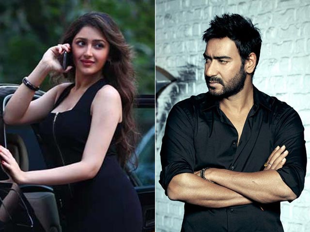 Sayyeshaa 'Feels Surreal' to be Ajay Devgn's Heroine in <I>Shivaay</i>