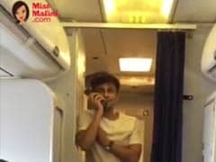 On a Flight, Sonu Nigam Breaks Into Song. Just Like That.