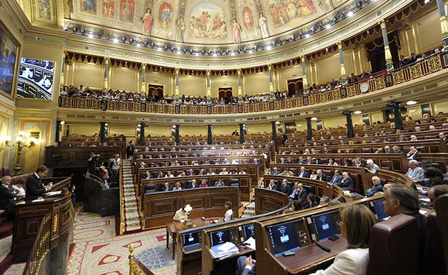 Spain's Divided Parliament Convenes At Time Of Political Turmoil