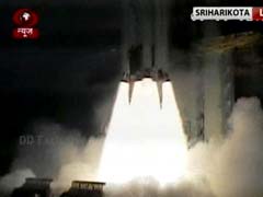 President Pranab Mukherjee , PM Narendra Modi Congratulate ISRO For Satellite Launch