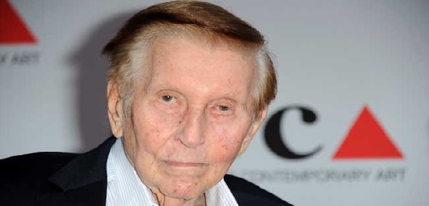 Viacom Cuts Executive Chairman Redstone's Pay Due to Reduced Responsibilities