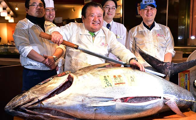 Japanese Sushi Chain Pays $117,000 For A Tuna. Yes, One Tuna.