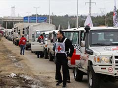 Aid Trucks Enter Starvation-Hit Syria Town