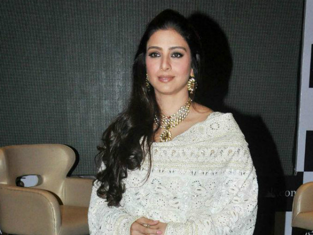 Revealed: Here's Tabu as Begum From <I>Fitoor</i>