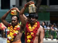 Hindus In Singapore Celebrate Colourful Tamil Festival