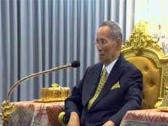 Thailand's Ailing King Treated For Lung Infection, Fever