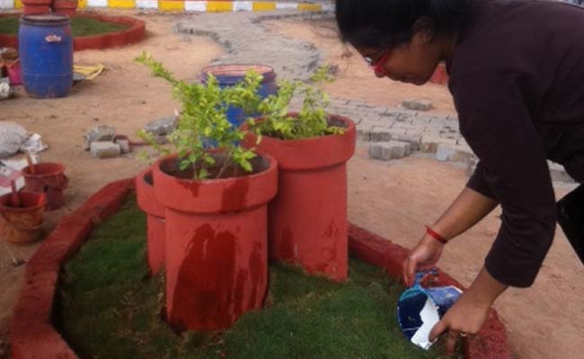 'The Ugly Indian' Group Gives A Beautiful Makeover To Bengaluru Flyover