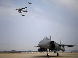 इस्राइली, पाकिस्तानी वायु सेनाएं अमेरिका में सैन्य अभ्यास में ले रही हैं हिस्सा... इस्राइली, पाकिस्तानी वायु सेनाएं अमेरिका में सैन्य अभ्यास में ले रही हैं हिस्सा...