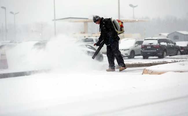 Cancelled Flights Pile Up As Major Storm Threatens Eastern US