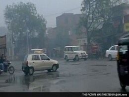 Uttar Pradesh Shivers, Lucknow Records 2.4 Degrees Celsius Uttar Pradesh Shivers, Lucknow Records 2.4 Degrees Celsius