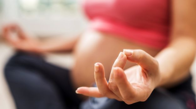 Health Scan: Study Supports Practicing Yoga in Late Pregnancy